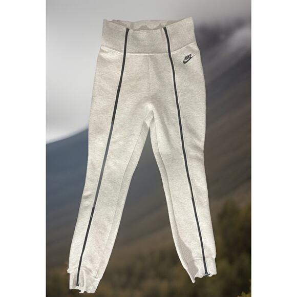 Nike Women's Tech Fleece High-Waisted Slim Zip Pants Light Grey/Black Size M - Picture 1 of 16